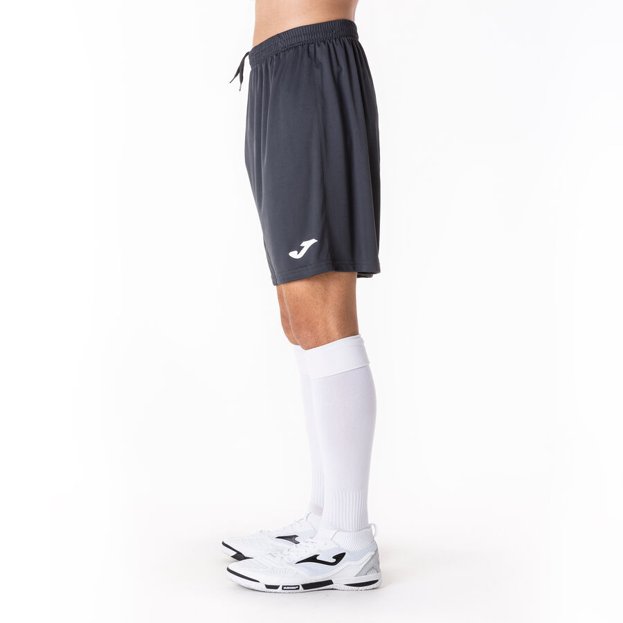 9.8 Kurze Hose Nobel