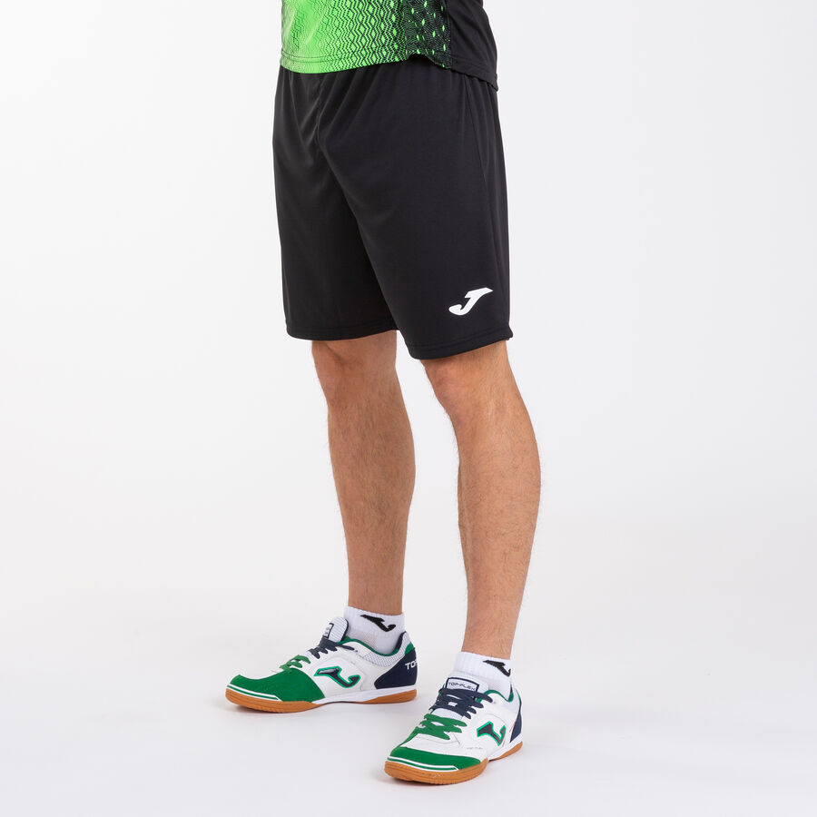 9.7 Kurze Hose Nobel